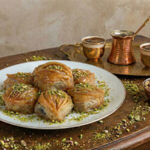 باقلوای مدل صدفی