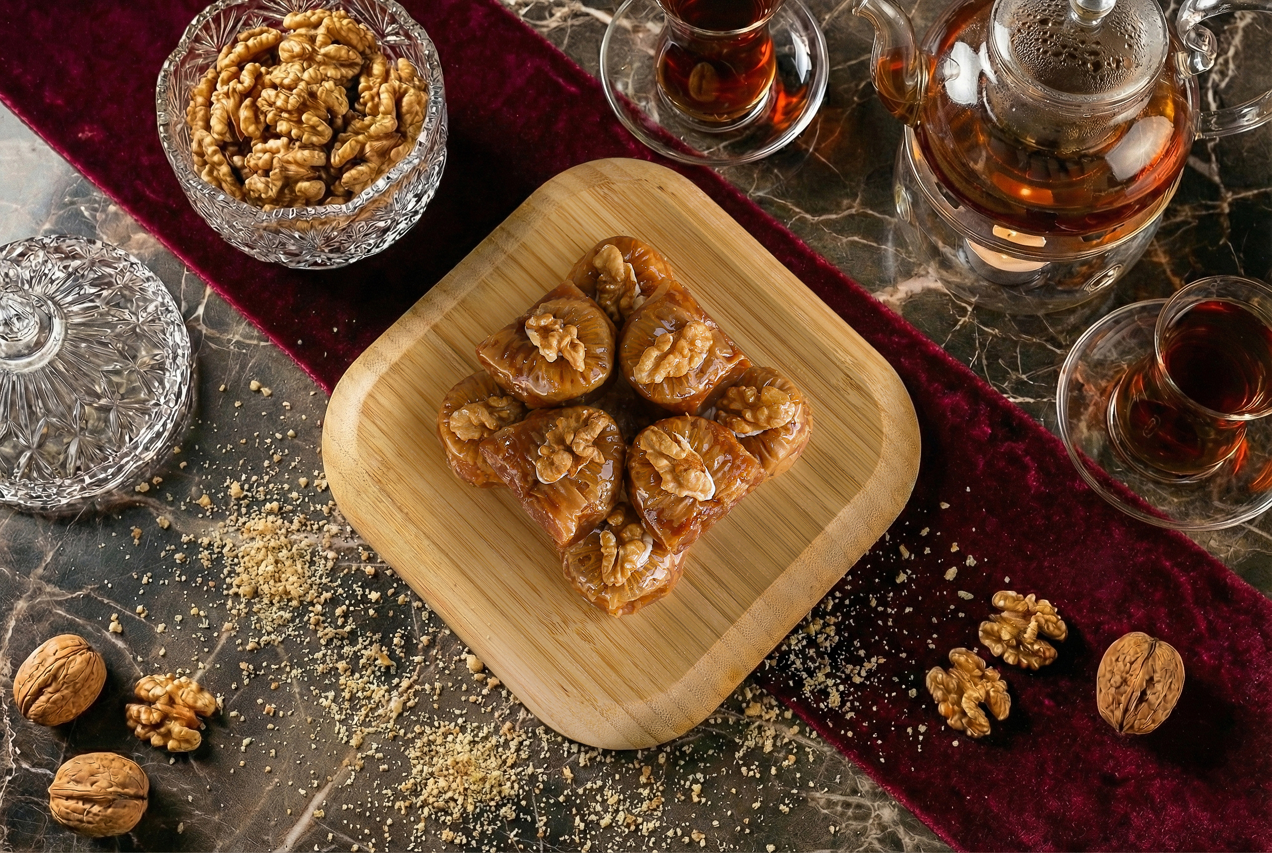 باقلوای مدل گردویی